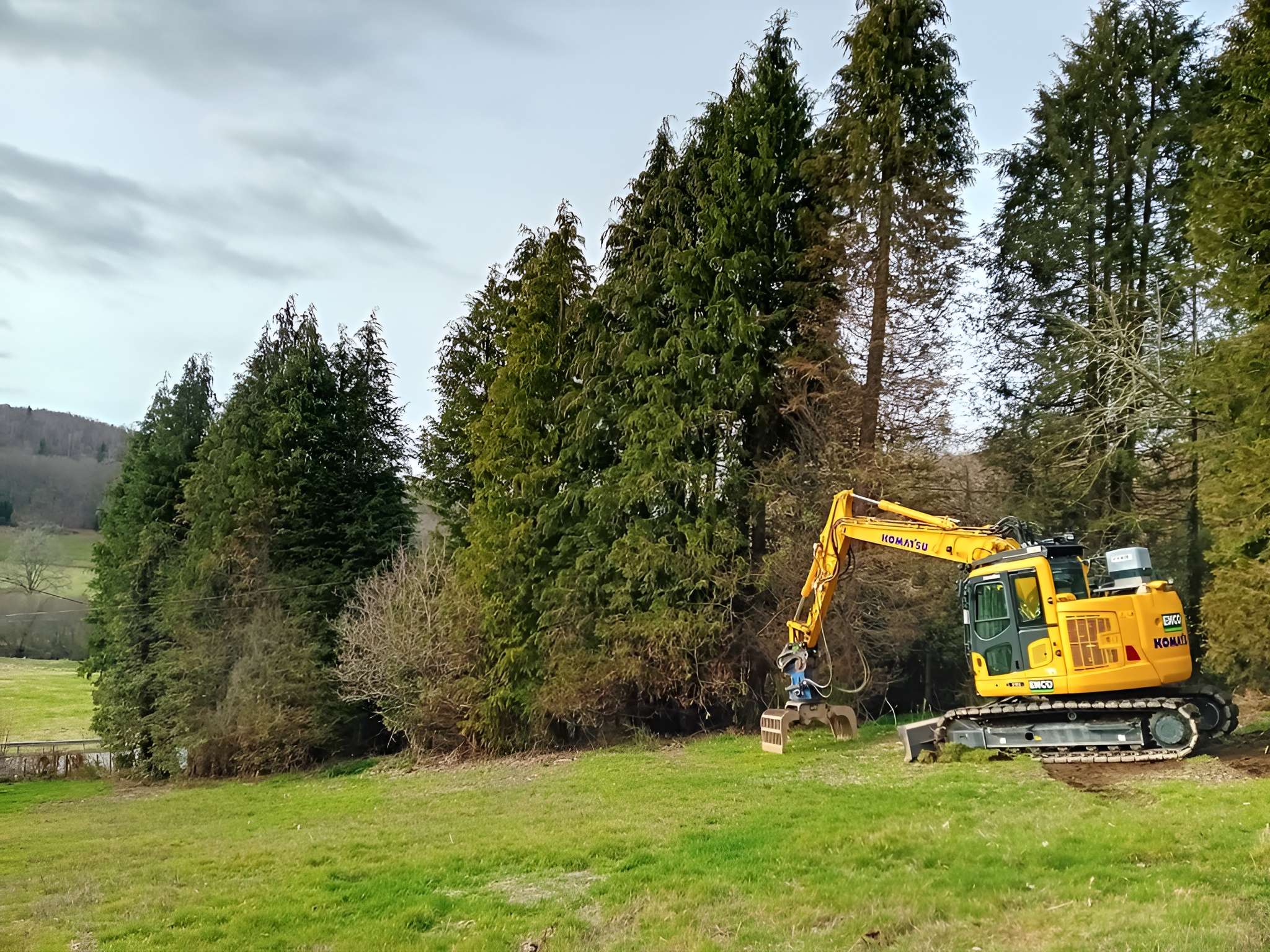 Travaux agricoles saint exupery les roches